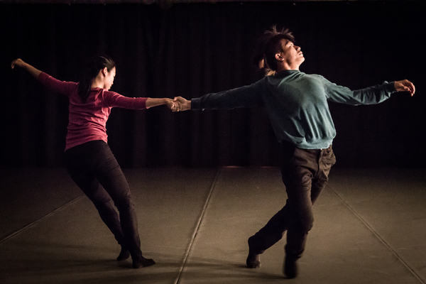 rsz_hand_shake_by_germaine_cheng_hatch_2016_-_photos_by_bernie_ng_2